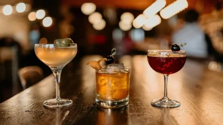 Феномен “Коктейлно парти”