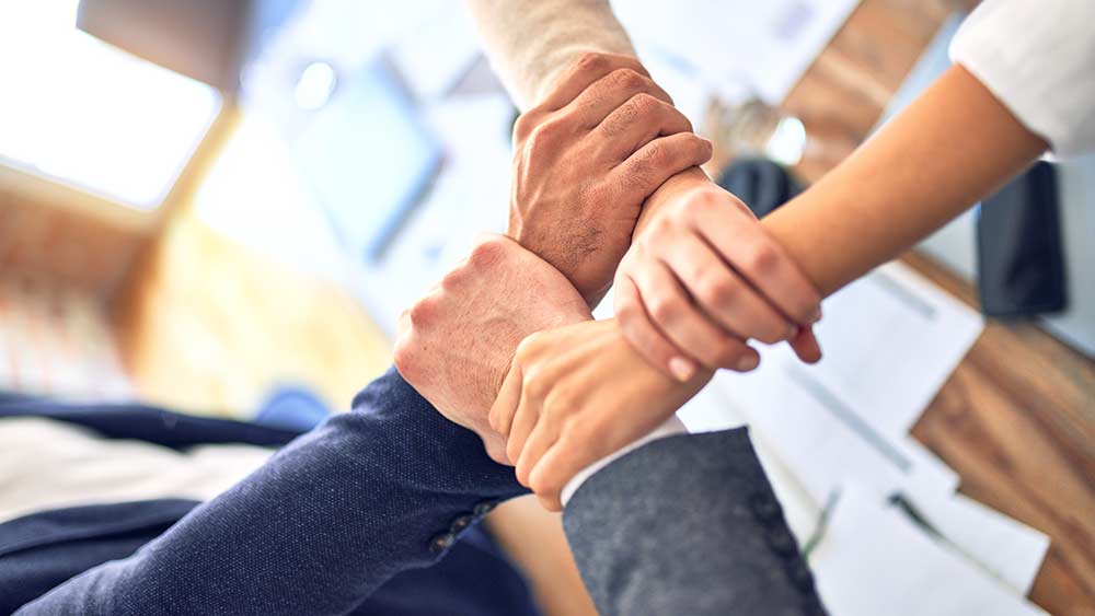 Модел за екипна ефективност на Хекман