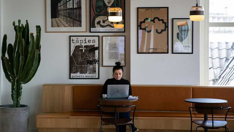 Модел за характеристиките на длъжността на Хекман и Олдъм