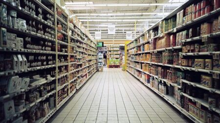 Пазаруваме от един и същи магазин. Но как избираме?