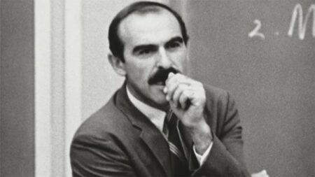 Теодор Левит. Биография и идеи