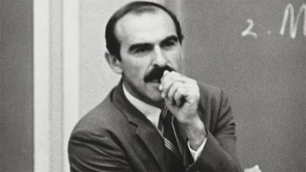 Теодор Левит. Биография и идеи