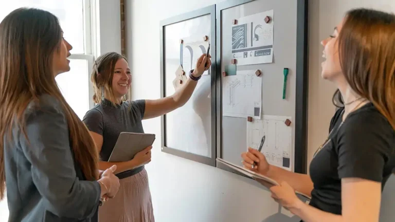 Теория TIP за групите на Макграт