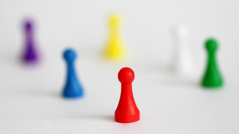 Теория за вертикалната диада на Дансеро, Грейн и Хага