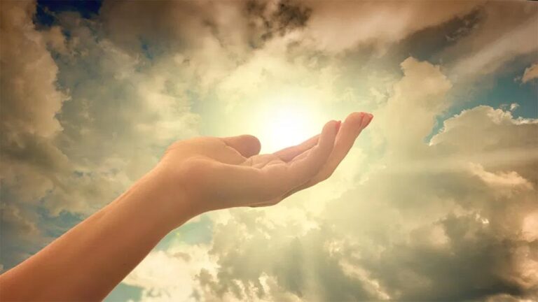 Вяра и духовност. Как да живеем с чувството, че животът има смисъл